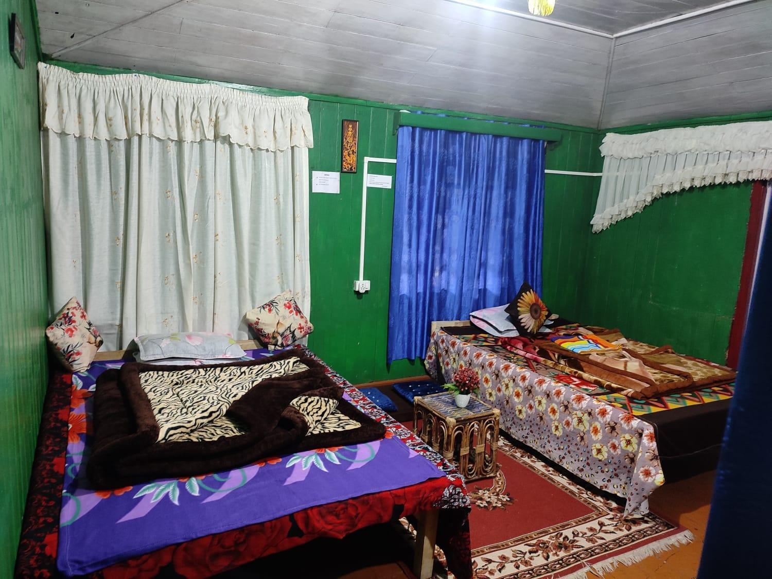 Shanti Samaya Home Stay Vl Ghoom Monastery, Samten Choeling Darjeeling  Eksteriør bilde